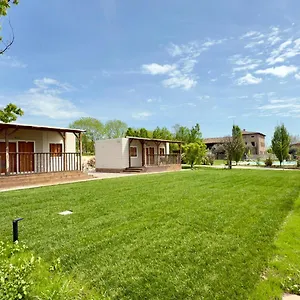https://agricamping-le-corniole.hotelinveneto.com